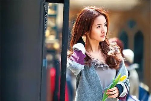 林依晨首晒女儿脚丫迎接39岁生日，为何她脸上丝毫没有岁月的痕迹？