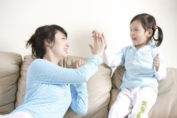 世界上唯一一个全球发音都相同的词是妈妈，为什么？