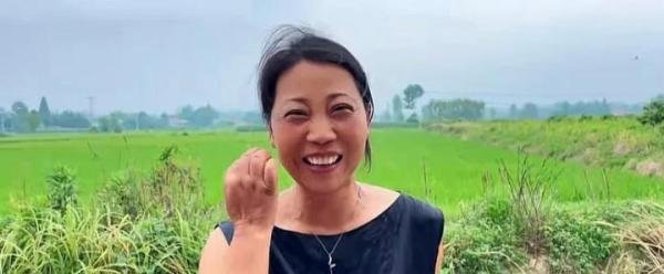 女子租182亩田养殖小龙虾共赚1800块,网友表示半信半疑!