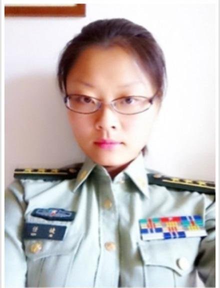 “假军人“任婕给自己伪造的资料是怎样的
