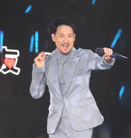 张学友演唱会上海站取消，身体不适，已经回香港静养
