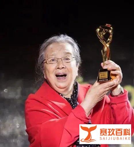 原来,“容嬷嬷”才是好人?