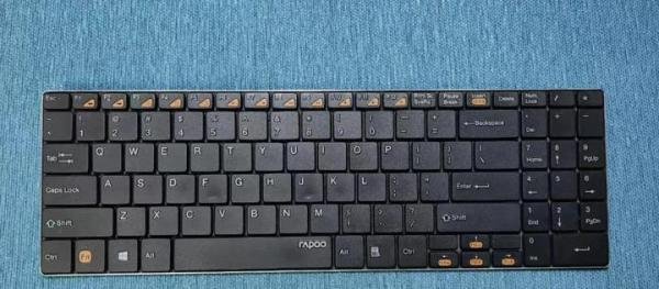 这是mini主机最强外设?史上最薄的无线键盘,二手40元
