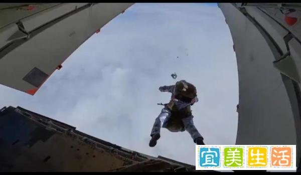 东航MU5735坠毁，客机失事为何不跳伞，跳伞对于普通人来说有多难