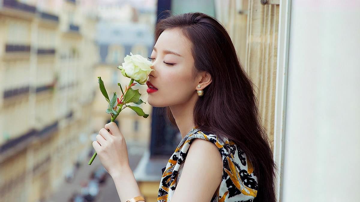 倪妮30岁以后体重就没有下过100斤,为什么她上镜还是那么瘦?