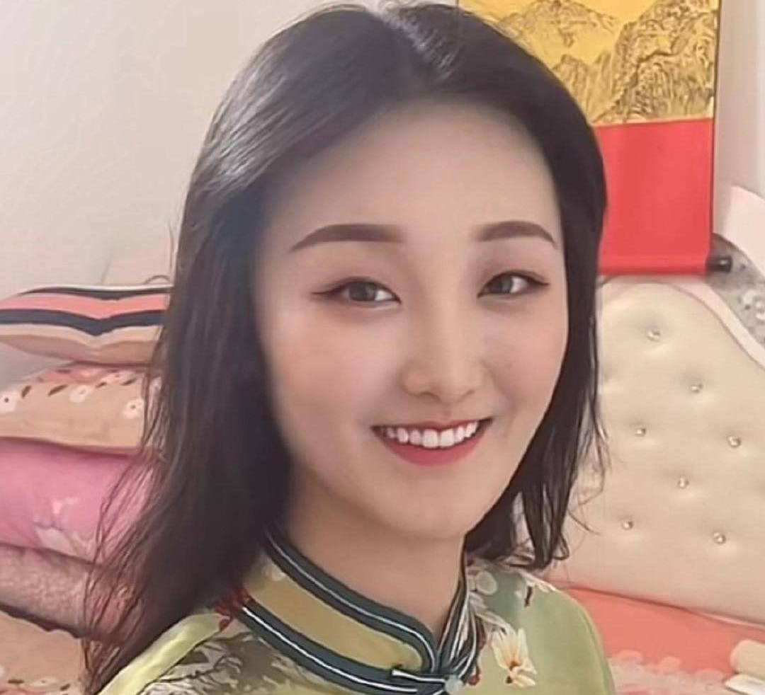 陈亚男接受采访时,透露出和朱小伟产生矛盾的起因,真相是什么?