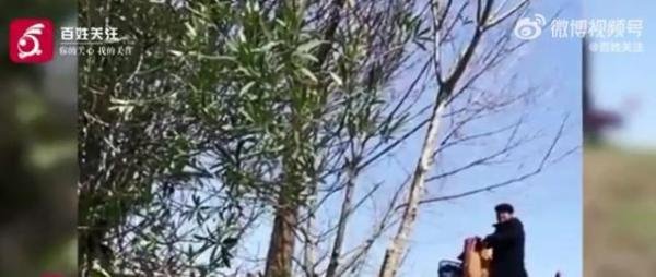女子跑步被老头骚扰:过来玩玩给一万