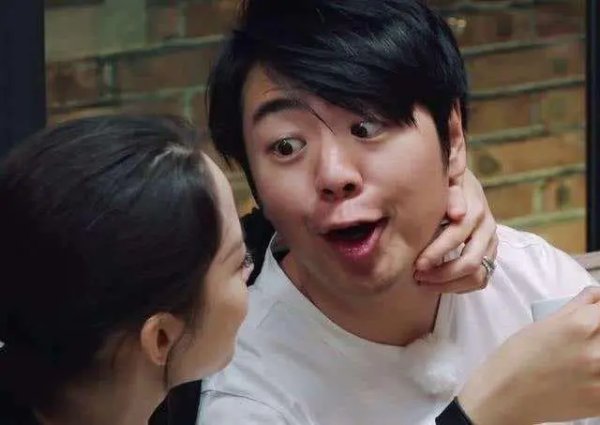 一个爸爸三个女儿的电视剧