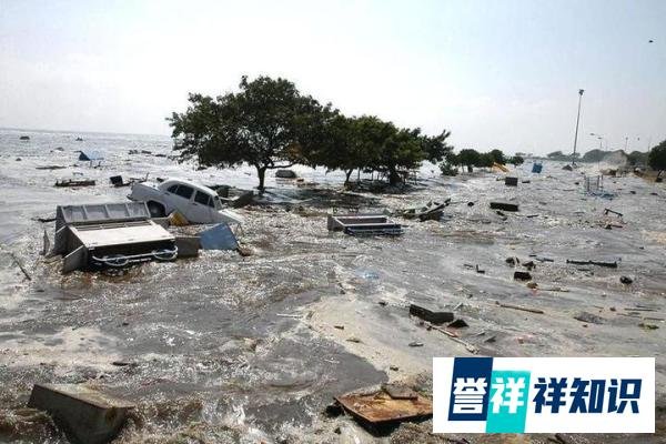 最新!日本政府公布“南海海槽特大地震”这是自然对人类的报复还是这就是自然!