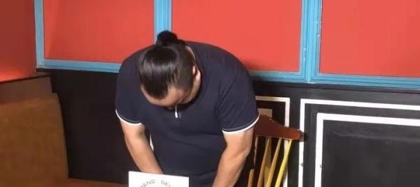 胖哥俩遇到“猪队友”,创始人鞠躬致歉,网友:鳄鱼的眼泪