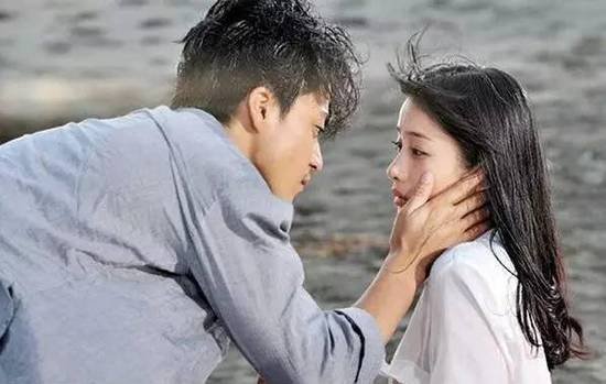 男生会随便捏女生的脸吗?