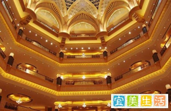 全世界唯一的一座八星级酒店——阿布扎比皇宫酒店