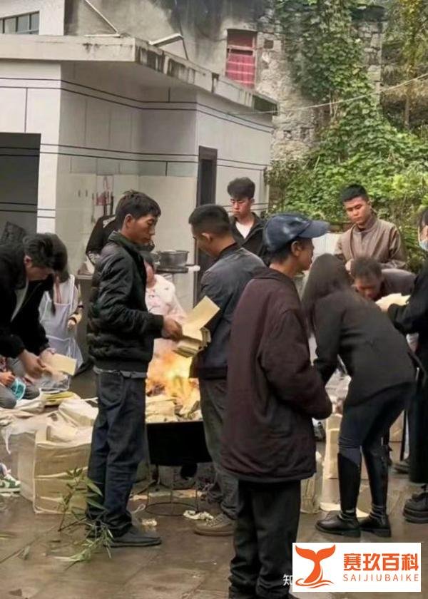 百万粉丝网红“云南阿奎”突发脑溢血离世,年仅32岁
