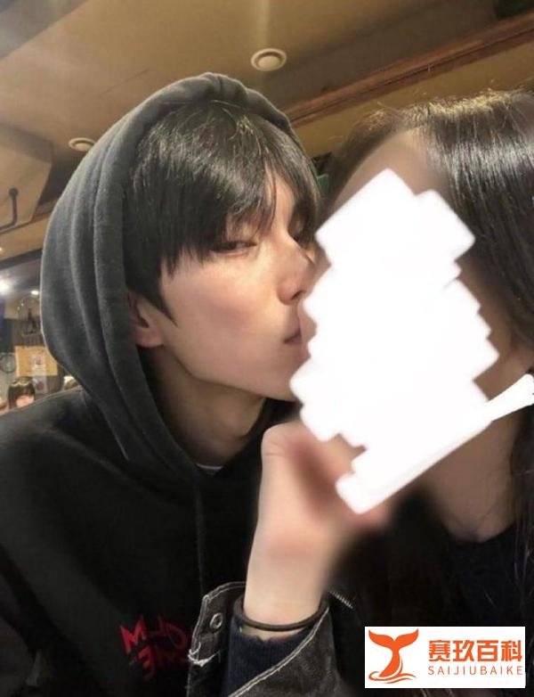 想起了IU和银赫?RIIZE洪胜汉与女友亲密照被公开,还没出道就塌房!