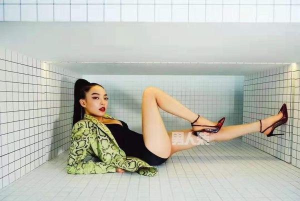 有哪些性感与实力并存的女rapper?