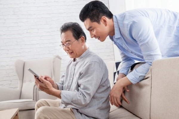 如何才能把手机里的指纹解开，密码忘了？