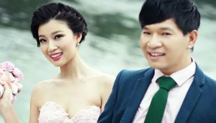 杨小曼和云菲菲什么关系