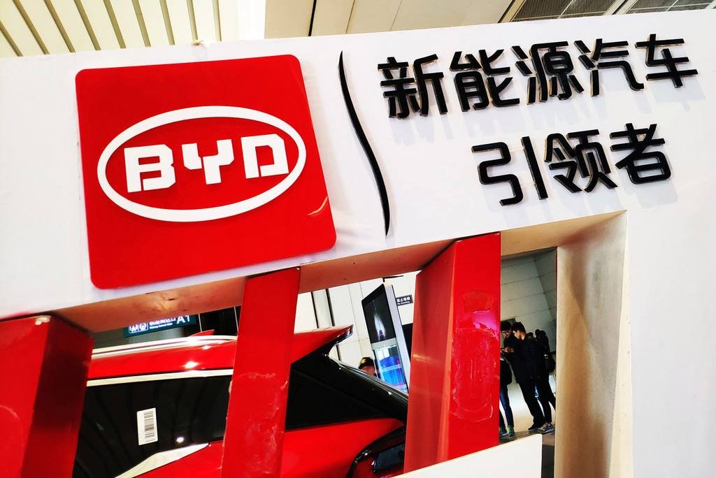 重磅信号!巴菲特卖出133万股比亚迪H股,对比亚迪股价有何影响?
