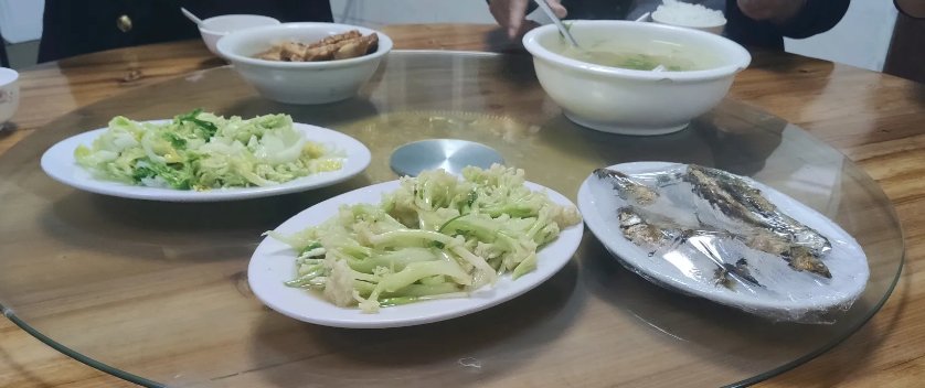 顾客换菜被拒,咒店主未出生孩子!此事究竟是谁之过?