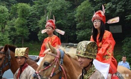 5年前，高考643分摘状元，说高中没谈过恋爱的湖北女孩，现状如何?