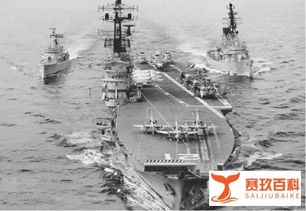 被“厄运航母”的墨尔本号，被中国购买以后，从中发现了意外之喜
