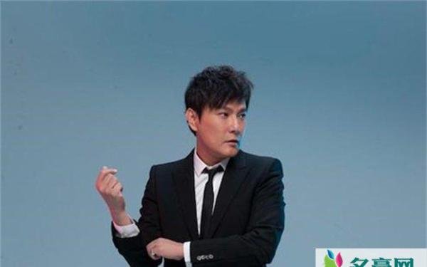张信哲老婆是谁 早年曾与女粉丝相恋