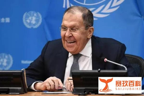 俄罗斯作为7月联合国安理会轮值主席国，拉夫罗夫此行将主持关于多边合作的公开辩论