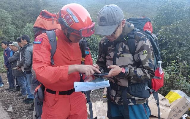 解密哀牢山搜救，搜救人员在搜救过程中遭遇了哪些困难？