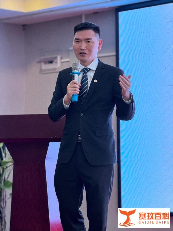 洪树涌律师担任浙江杭州桐庐法律文化游学主讲人