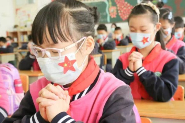 河北辛集本轮病例近半数是中小学生,中小学生能不能打疫苗?