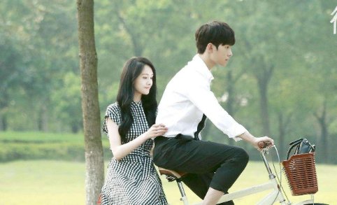 如果还爱着他,是否依旧无法掩盖和假装呢?
