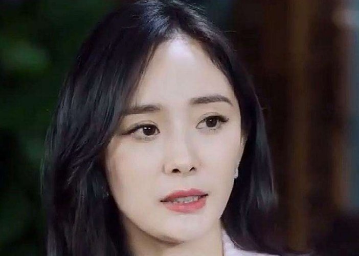 杨幂颜值遭网红吐槽,本人是如何回击的?