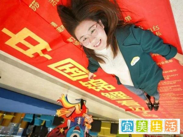 中国锦鲤2.0翻车：信小呆的超级主播梦碎了？