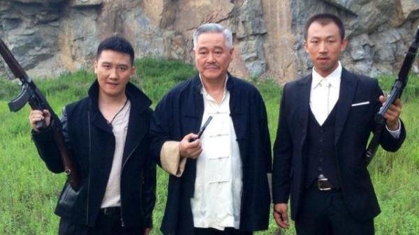 赵本山:隐退江湖后狂捐1000万,曾因虚荣心花2亿买私人飞机