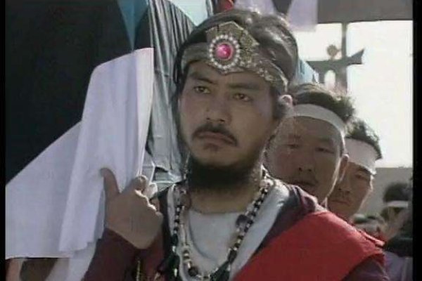 封神榜里，黄飞虎反五关到西岐，他是怎么躲过无关守将的？