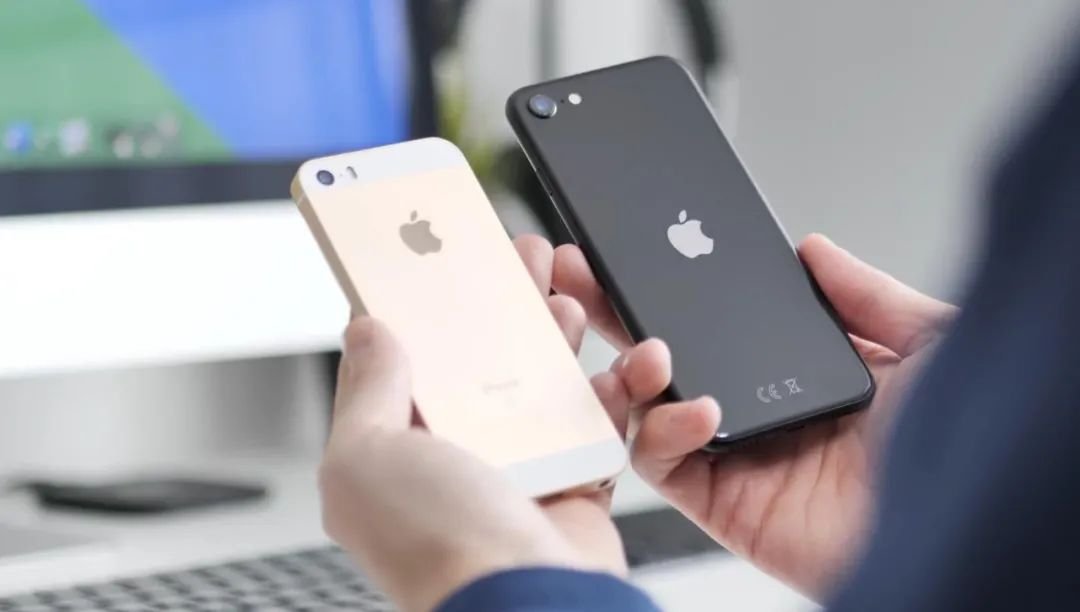 关于iPhone12Mini停产一事,苹果客服是如何回应的?