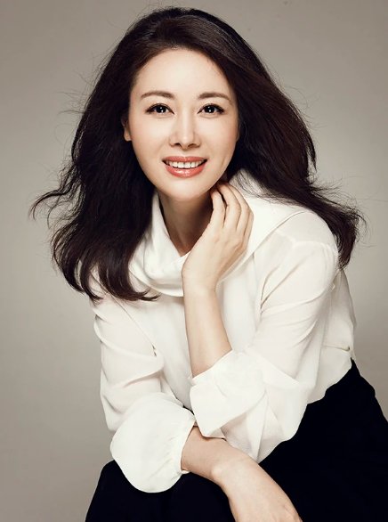天地粮人美女演员叫什么
