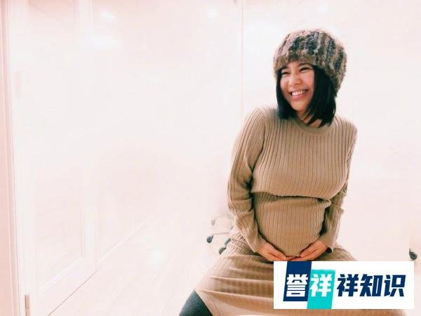 苍井空换新发型，心情大好，背负生活压力复出在望