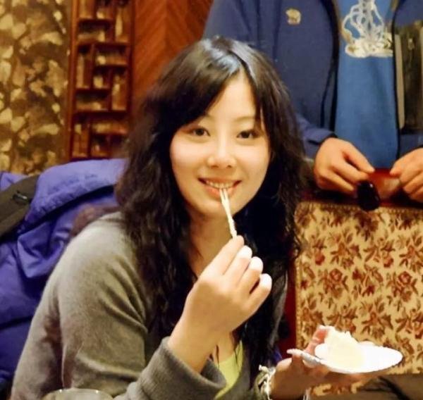 女歌手王筝发文自曝丈夫出轨，女方身份被扒后改名，两人交往已经四年