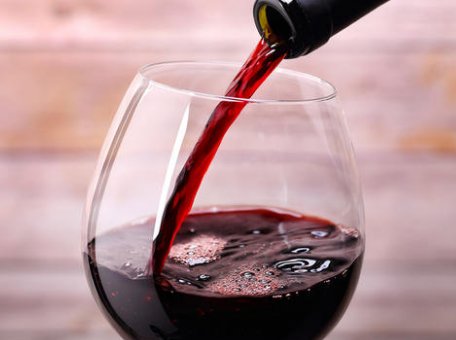 张裕葡萄酒：解百纳和干红有什么区别？