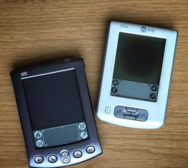 Palm简史(二)1996~2003,从PDA到智能手机