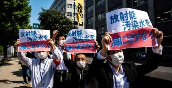 刘涛的评论区沦陷，和日本人排放核废水有关，原因让人哭笑不得
