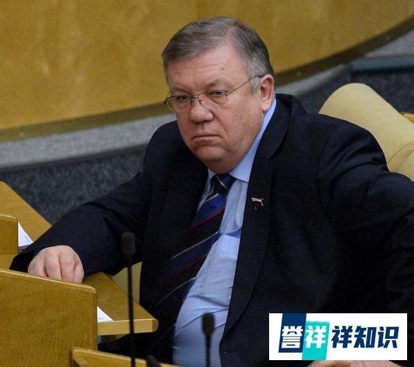 黑海舰队总部被炸，俄鹰派喊话普京：拿泽连斯基“祭旗”