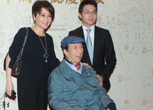 赌王何鸿燊长子离奇车祸,为什么他不追查,甚至阻止何超英去追查呢