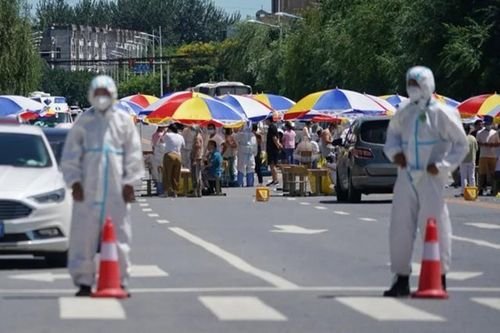 广州新增超2000例,实拍方舱启用,疫情为何又在突然之间严峻?