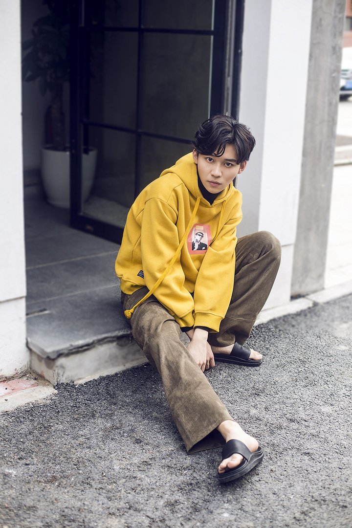 刘奕君儿子刘怡潼被拍到恋情，当事人对此有何回应？