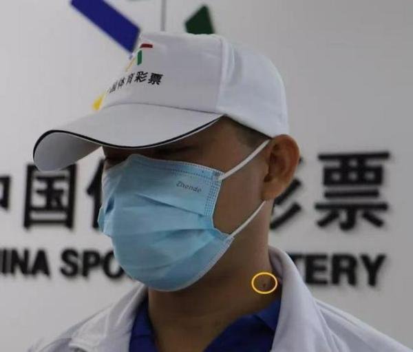 被质疑大奖得主是“老演员”！海南体彩辟谣后再回应：将规范中奖者着装