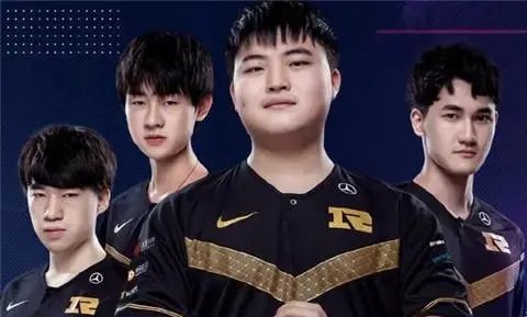 RNG公告:8人新冠检测阳性,他们是如何被感染的?