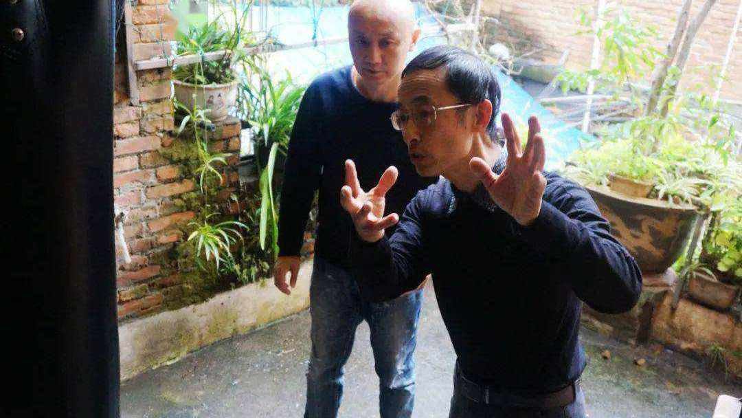 陈鹤皋被称武林奇葩,为何没人敢挑战他的疯狗拳?
