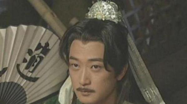 罗宇无声：蒋雯丽的同学，出道30年零绯闻，娶百花影后低调幸福惹人羡